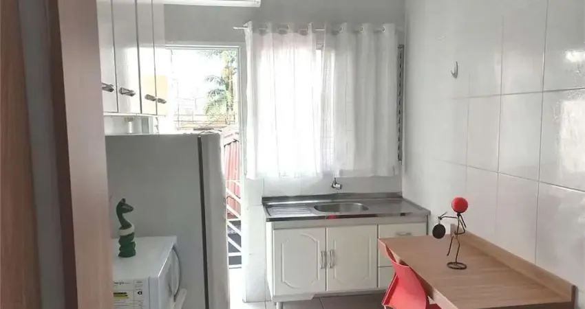 Kitnet / Stúdio para alugar na Rua Iguatinga, 186, Santo Amaro, São Paulo