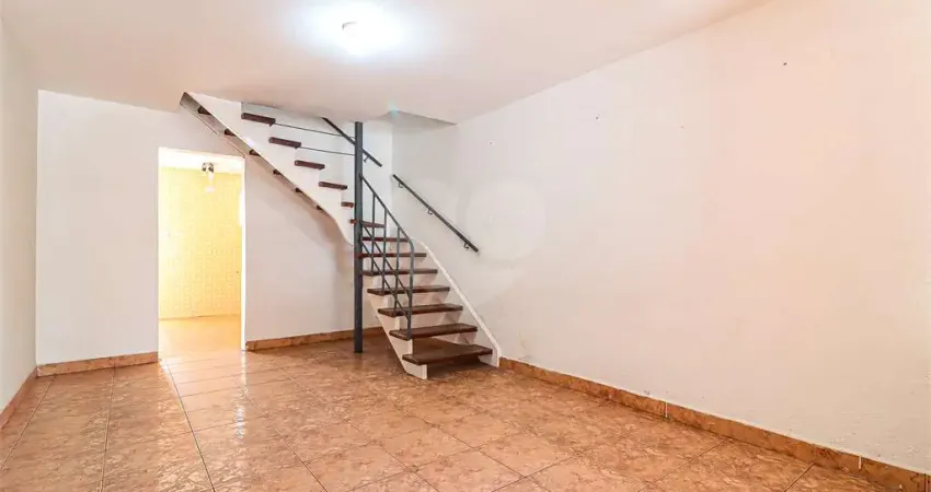 Casa com 2 quartos para alugar na Rua Baltazar Fernandes, 349, Brooklin, São Paulo