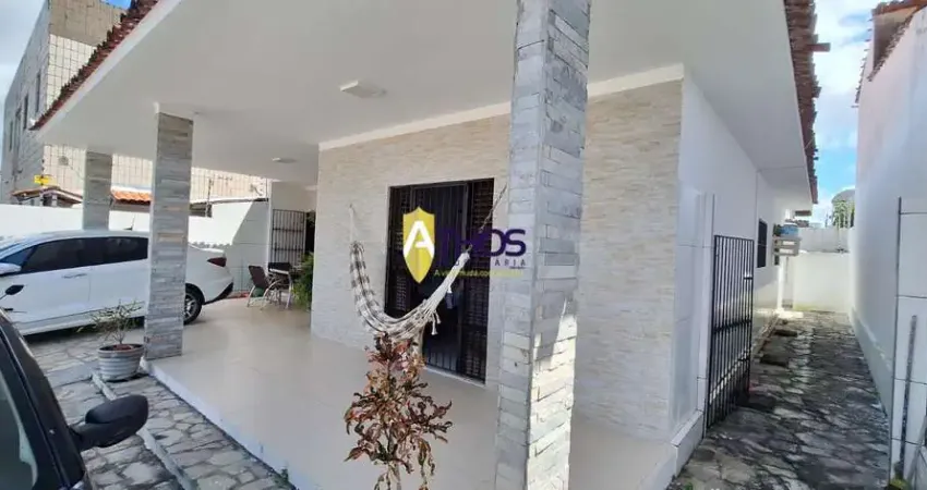 Casa com 3 quartos à venda na Rua Alaíde Gomes da Silva, 68, José Américo de Almeida, João Pessoa