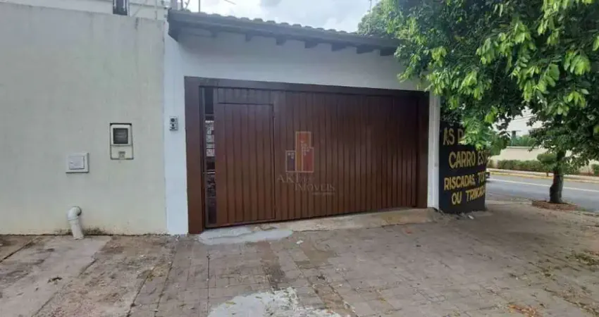 Casa para venda em Vila Cardia de 250.00m² com 3 Quartos, 1 Suite e 2 Garagens