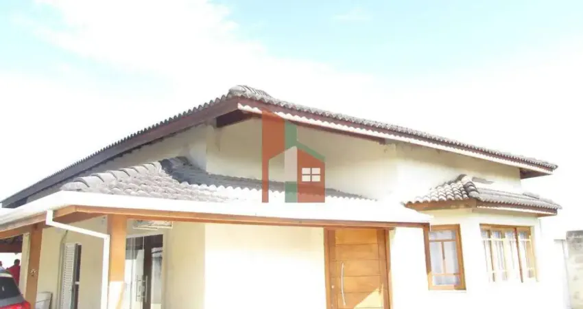 Casa para venda em Jardim Shangri-lá de 260.00m² com 3 Quartos, 1 Suite e 6 Garagens