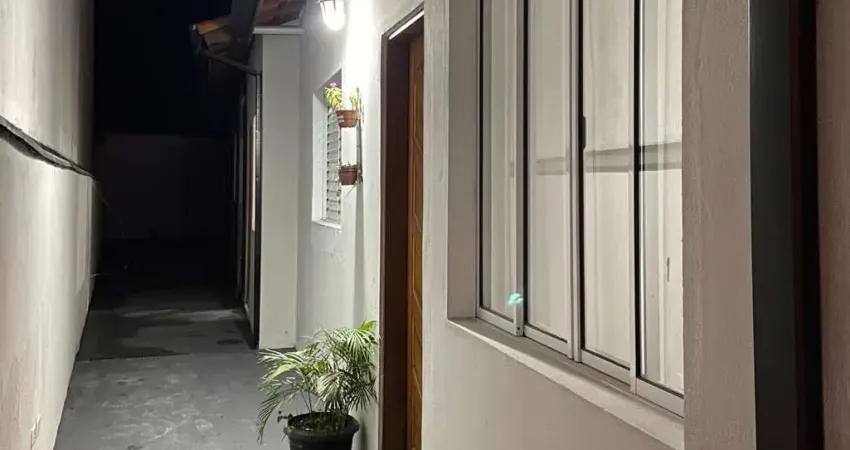Casa de Condomínio para venda em Cidade Jardim de 96.00m² com 2 Quartos e 1 Garagem
