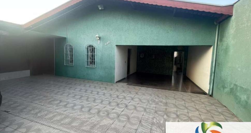 Casa para venda em Jardim Do Lago de 234.00m² com 5 Quartos, 1 Suite e 6 Garagens