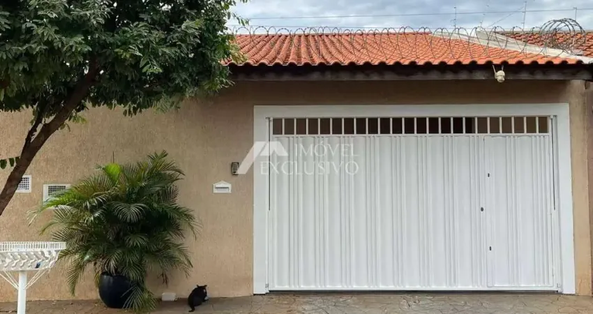 Casa para alugar em Jardim Ouro Branco de 168.00m² com 3 Quartos, 1 Suite e 2 Garagens