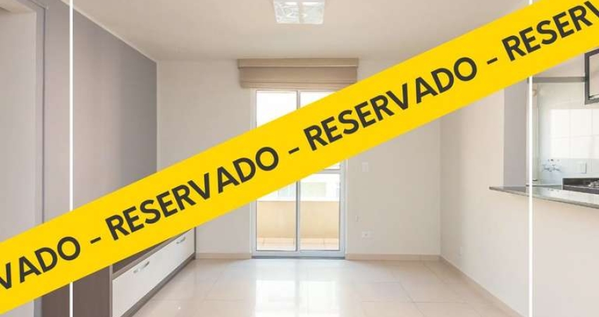 Apartamento para venda em Portão de 57.00m² com 2 Quartos, 1 Suite e 1 Garagem