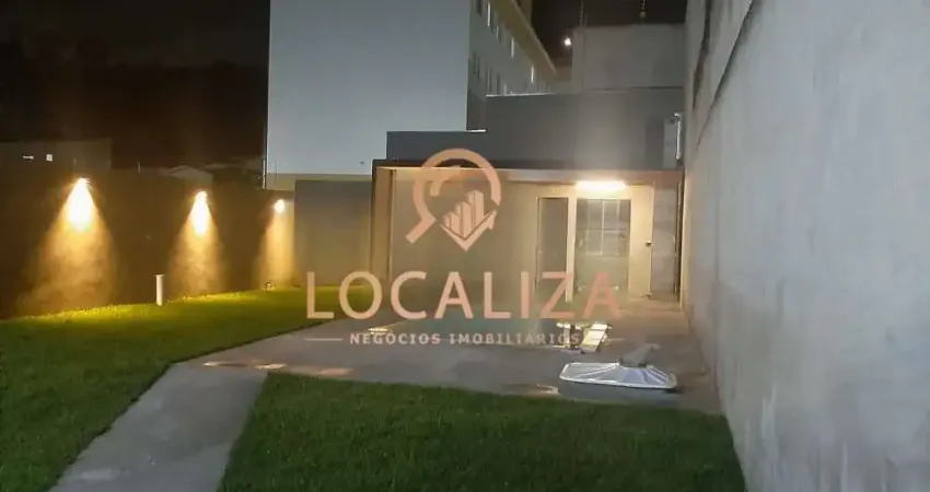Casa para venda em Jardim Santa Júlia de 42.00m² com 1 Quarto, 1 Suite e 4 Garagens