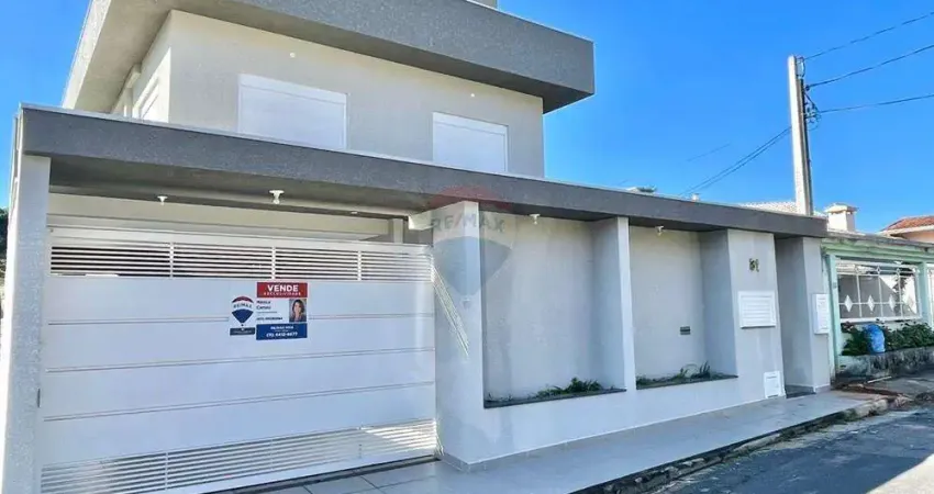 Sobrado para venda em Vila Gardênia de 468.00m² com 3 Quartos, 3 Suites e 4 Garagens