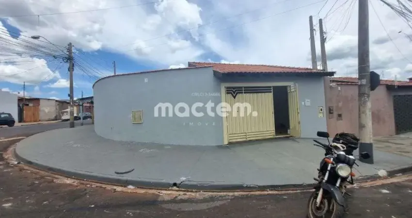Casa para venda em Planalto Verde de 140.00m² com 3 Quartos, 1 Suite e 2 Garagens