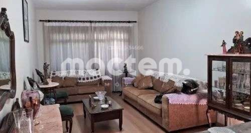 Casa para venda em Alto Da Boa Vista de 230.00m² com 4 Quartos e 3 Garagens