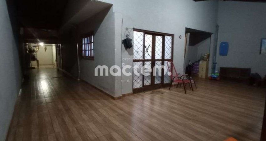 Casa para venda em Jardim Piratininga de 333.00m² com 3 Quartos, 1 Suite e 4 Garagens