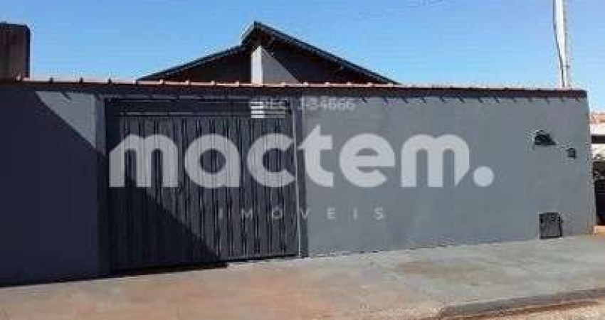 Casa para venda em Jardinópolis de 250.00m² com 2 Quartos e 2 Garagens
