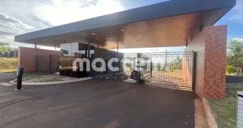 Terreno para venda em Cravinhos de 407.00m²