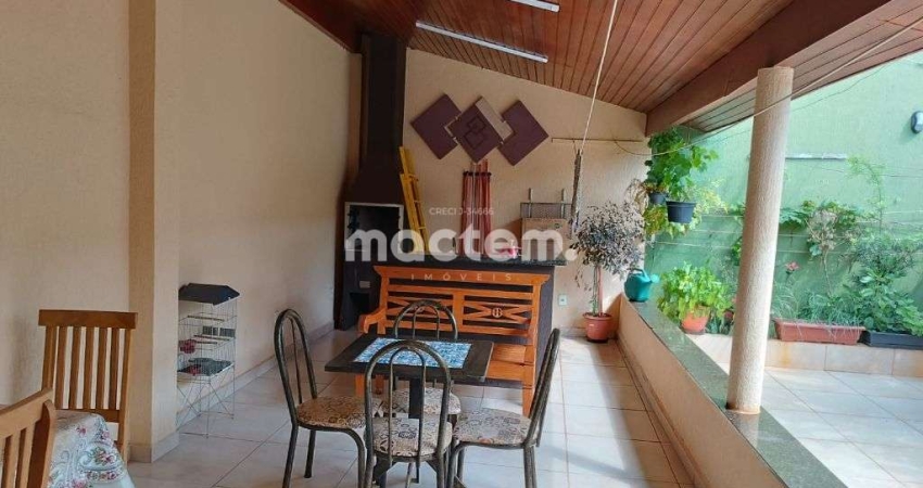 Casa para venda em Parque Dos Sabiás de 98.00m² com 2 Quartos e 2 Garagens