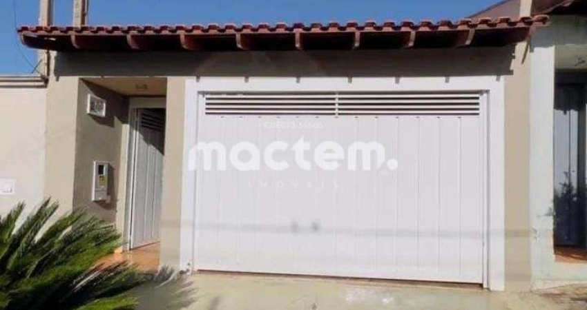 Casa para venda em Residencial E Comercial Palmares de 144.00m² com 3 Quartos e 2 Garagens