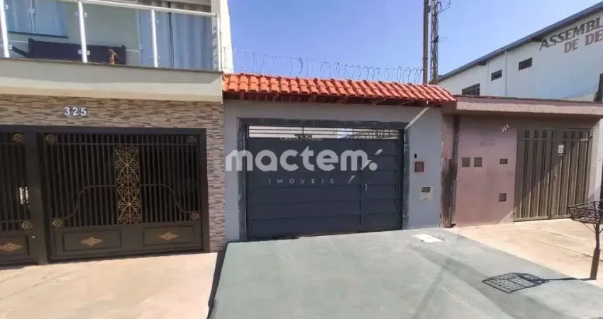 Casa para venda em Jardim Marchesi de 150.00m² com 2 Quartos, 1 Suite e 2 Garagens
