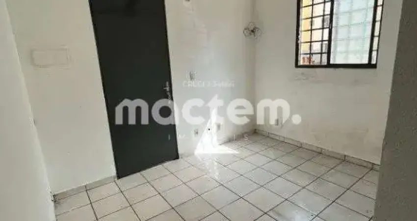 Apartamento para venda em Parque Dos Pinus de 40.00m² com 2 Quartos e 1 Garagem