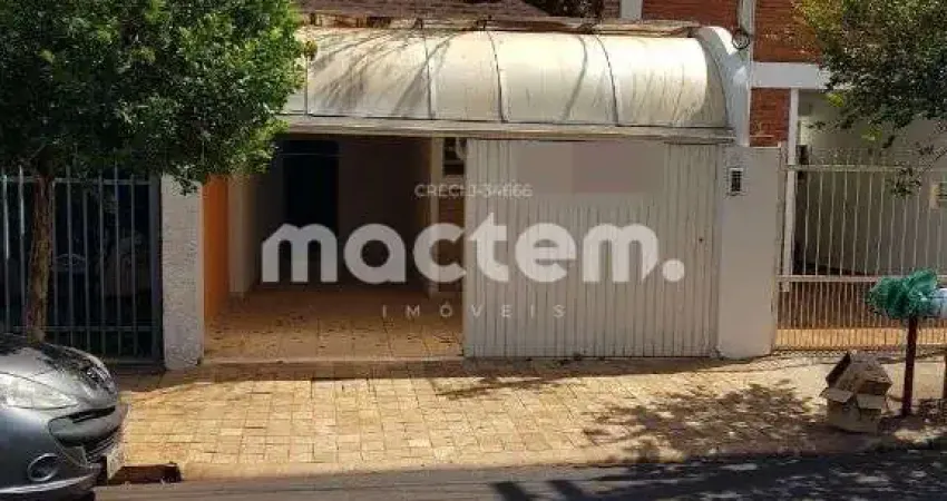 Casa para venda em Jardim Macedo de 190.00m² com 4 Quartos e 1 Suite