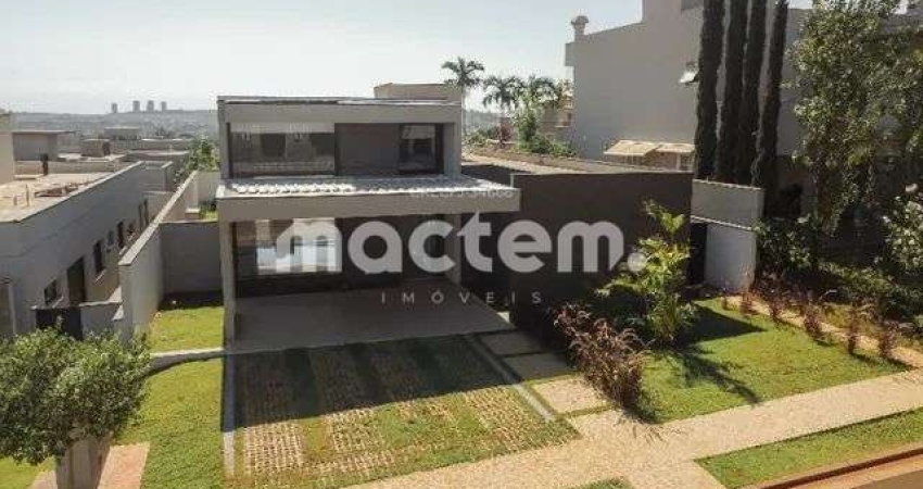 Casa de Condomínio para venda em Residencial E Empresarial Alphaville de 279.00m² com 3 Quartos, 3 Suites e 4 Garagens