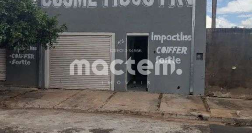 Sobrado para venda em Jardinópolis de 170.00m² com 2 Quartos e 3 Garagens