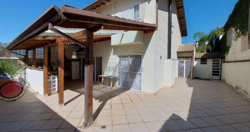 Casa de Condomínio para venda em Pinus Park de 200.00m² com 3 Quartos, 3 Suites e 2 Garagens