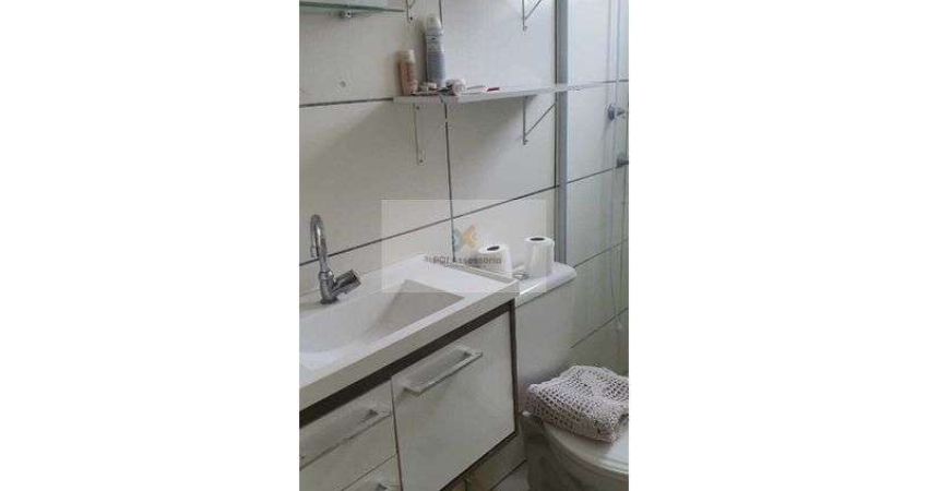 Apartamento para venda e aluguel em Loteamento Clube V de 50.00m² com 2 Quartos e 1 Garagem