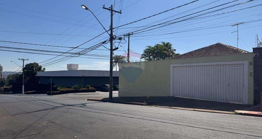 Prédio Comercial para venda em Alto Da Boa Vista de 264.00m² com 4 Quartos, 1 Suite e 5 Garagens