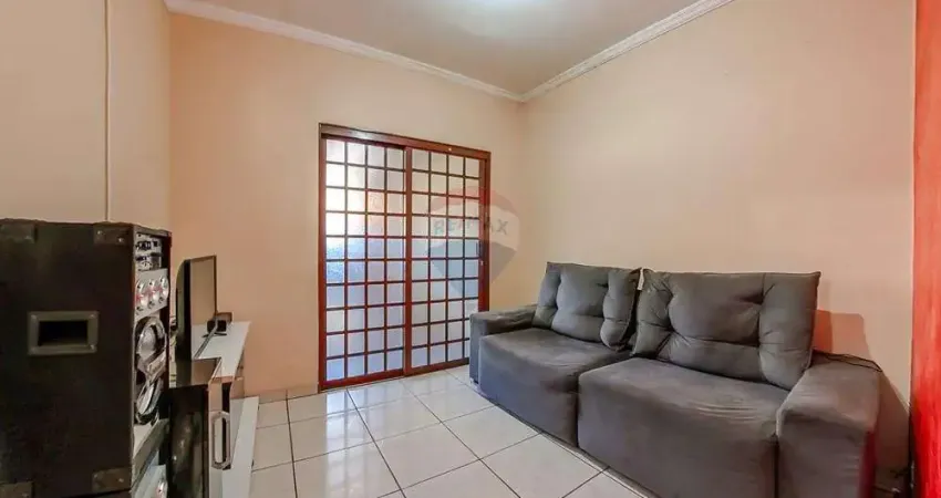Casa para venda em Parque Dom Pedro de 128.00m² com 2 Quartos e 2 Garagens