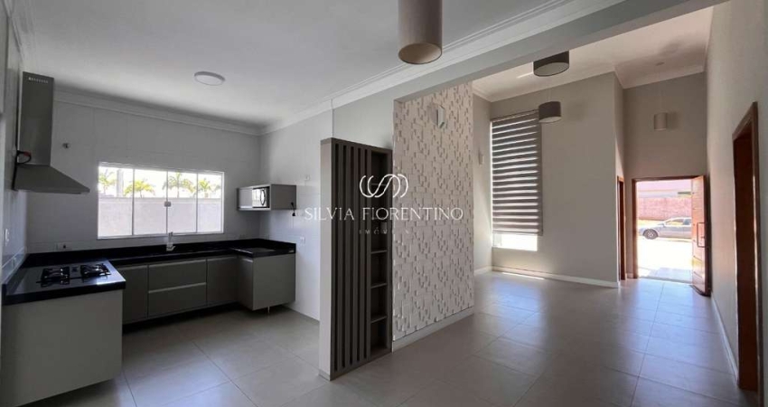 Casa para venda em Monte Belo de 330.00m² com 3 Quartos, 1 Suite e 2 Garagens