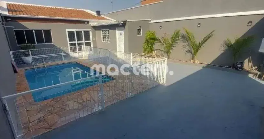 Prédio Comercial para venda em Jardim Pedra Branca de 160.00m² com 2 Quartos, 1 Suite e 3 Garagens