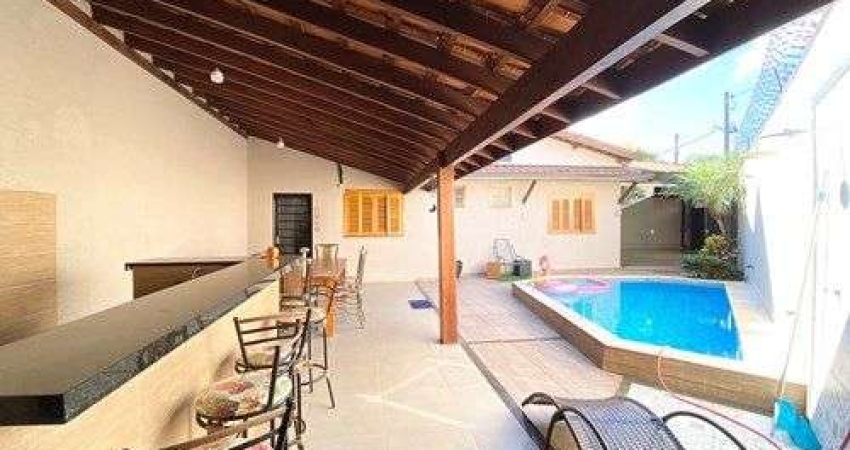 Casa para venda em Parque Dos Flamboyans de 183.00m² com 2 Quartos e 2 Garagens