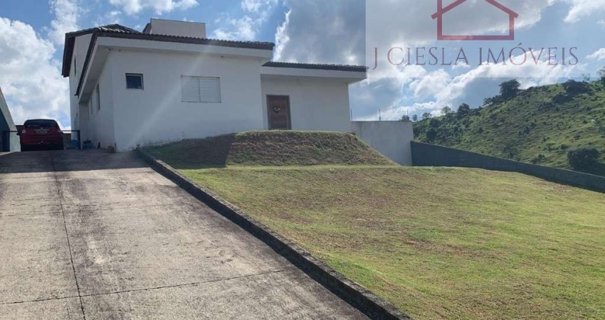Casa de Condomínio para venda em Residencial Montes Claros de 270.00m² com 4 Quartos, 2 Suites e 6 Garagens