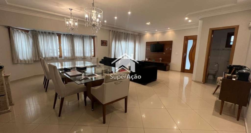 Casa para venda e aluguel em Jardim Munhoz de 327.00m² com 3 Quartos, 1 Suite e 6 Garagens