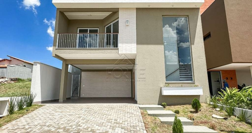 Casa de Condomínio para venda em Jardim Tatuapé de 260.00m² com 3 Quartos, 1 Suite e 4 Garagens