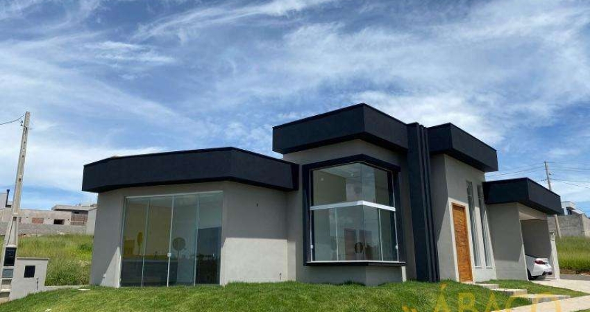 Casa para alugar em Condomínio Village São Carlos Iv de 300.00m² com 3 Quartos, 1 Suite e 2 Garagens