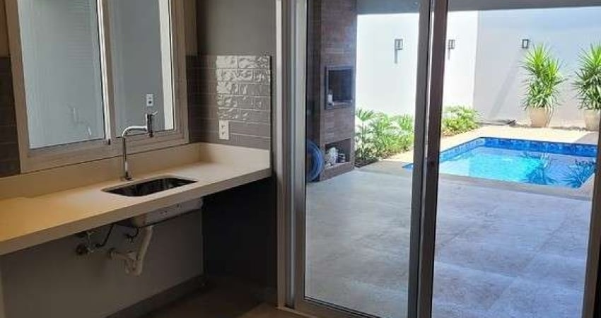 Casa de Condomínio para venda em Porto Real V de 200.00m² com 3 Quartos, 1 Suite e 4 Garagens