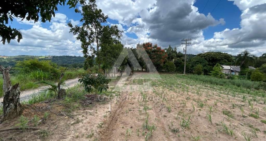 Chácara para venda em Piedade de 1000.00m² com 1 Quarto, 1 Suite e 6 Garagens