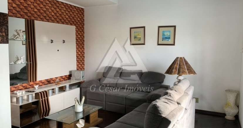 Casa para venda em Jardim São Judas de 227.00m² com 3 Quartos, 1 Suite e 3 Garagens