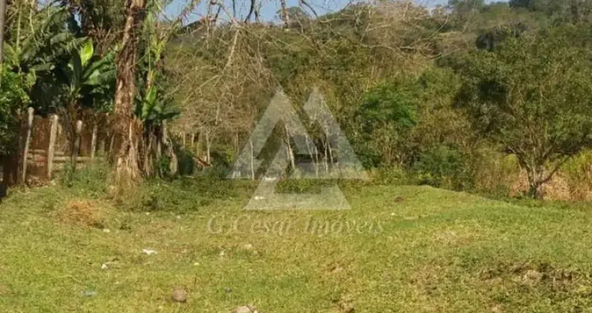 Terreno para venda em Chácara Sete Cruzes de 121400.00m²
