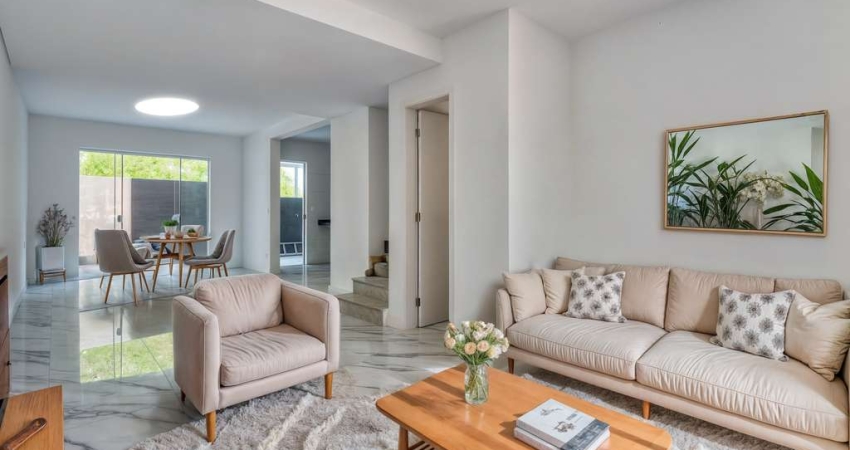 Sobrado para venda em Abranches de 186.00m² com 4 Quartos, 2 Suites e 2 Garagens