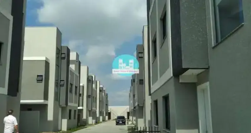 Sobrado para venda em Uberaba de 106.00m² com 3 Quartos, 1 Suite e 1 Garagem
