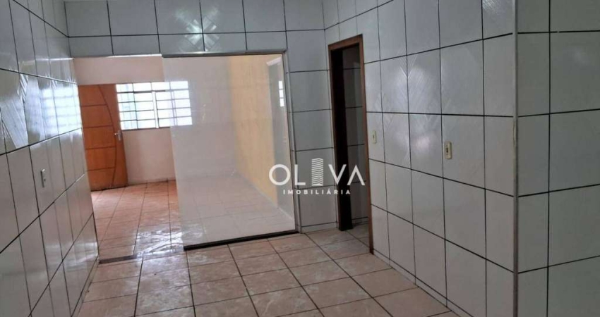 Casa para venda em Jardim Arroyo de 200.00m² com 3 Quartos