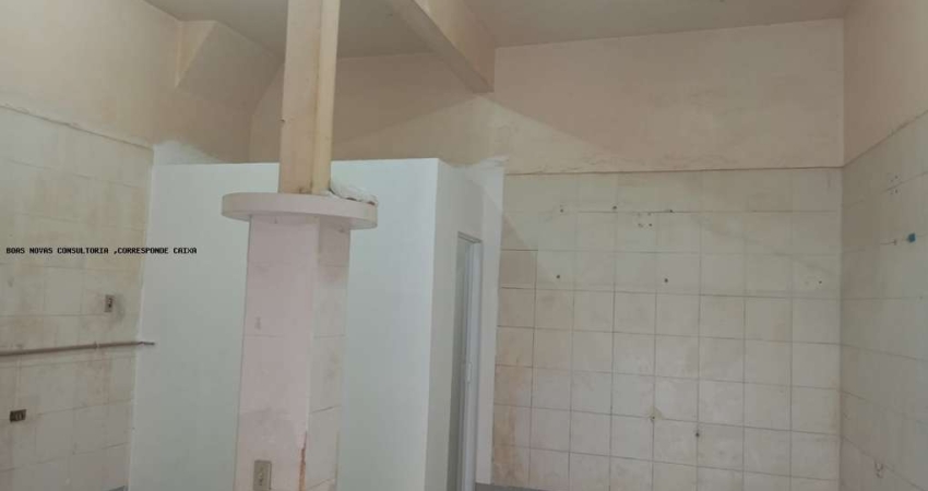 Sala Comercial para alugar em Vila São João de 35.00m²