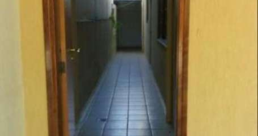 Sobrado para venda em Vila Galvão de 210.00m² com 3 Quartos e 2 Garagens
