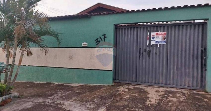 Casa para venda em Jardim Chaparral de 100.00m² com 3 Quartos e 3 Garagens