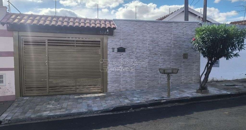 Casa para venda em Vila Yamada de 165.00m² com 3 Quartos, 1 Suite e 4 Garagens