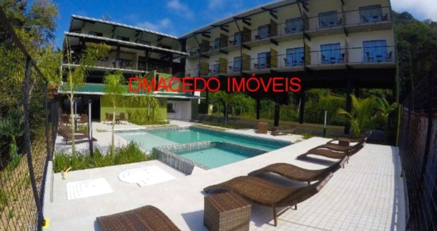 Casa para venda em Praia Da Lagoinha de 1211.00m² com 18 Quartos, 18 Suites e 20 Garagens