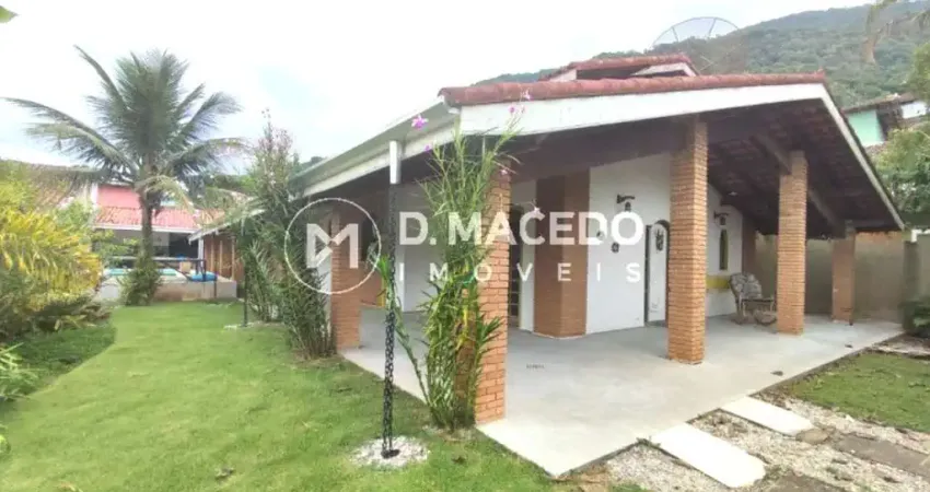 Casa para venda em Praia Da Lagoinha de 535.00m² com 5 Quartos, 2 Suites e 3 Garagens