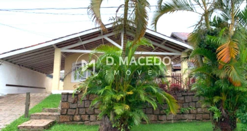 Casa para venda em Condominio Lagoinha de 388.00m² com 4 Quartos, 2 Suites e 3 Garagens
