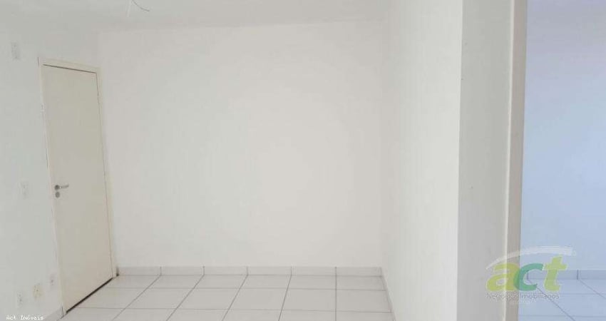 Apartamento para alugar em Monte Carlo de 40.00m² com 2 Quartos e 1 Garagem