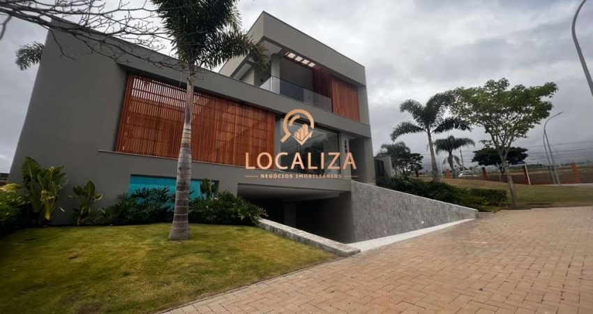 Casa para venda em Condomínio Residencial Alphaville I de 420.00m² com 5 Quartos, 5 Suites e 4 Garagens